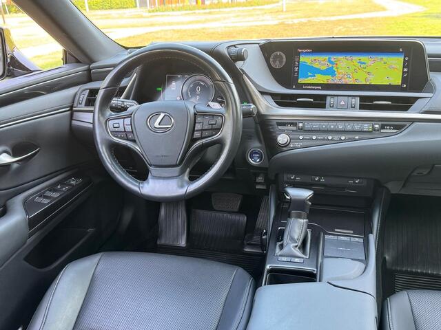 Lexus Es 300h Preference Line NL-Auto 1E EIG.