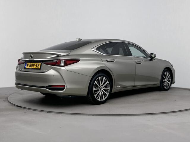 Lexus Es 300h Preference Line | Sunroof | Zwart Leder |