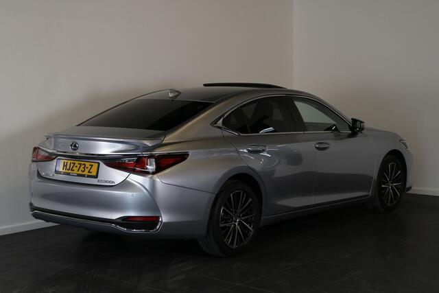 Lexus Es 300h Business Line