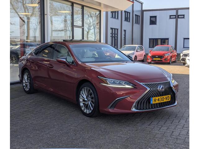 Lexus Es 300h President Line | Stoelverw. en koeling | Stuurverw. | HUD | Mark & Levinson | 360° camera | Pano