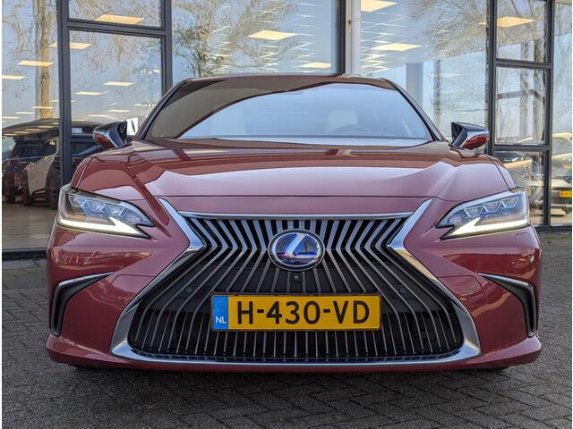 Lexus Es 300h President Line | Stoelverw. en koeling | Stuurverw. | HUD | Mark & Levinson | 360° camera | Pano