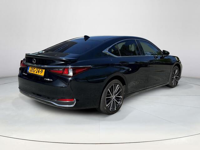 Lexus Es 300h 35th Edition **SCHUIF/KANTEL DAK/ LEDER/ DODEHOEK DETECTIE**