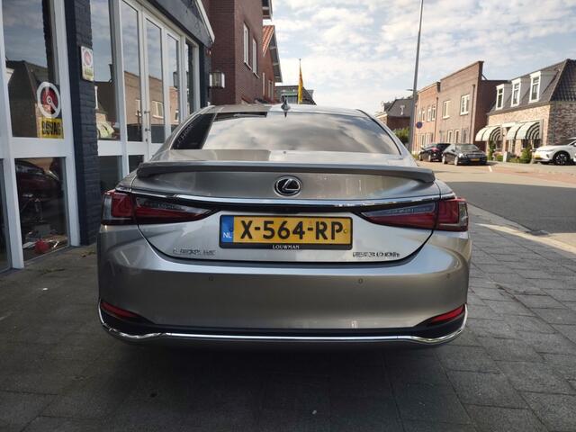 Lexus Es 300H PRESIDENT LINE