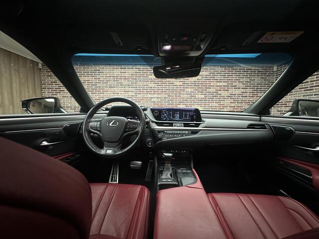 Lexus Es 300h F Sport Premium UNIEK. DAKKIE