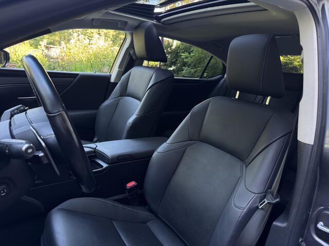 Lexus Es 300h Preference Line Business
