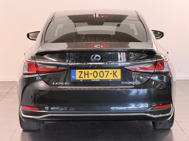 Lexus Es 300h President Line