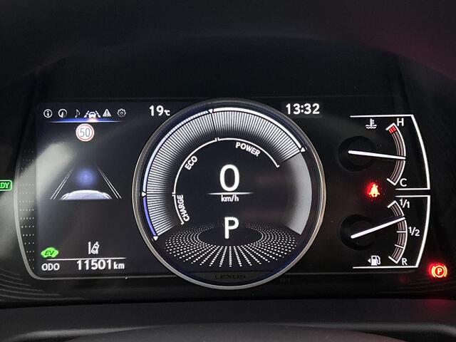Lexus Es 300h President Line | Mark Levinson | Stoelverlenging | Performance Dempers |