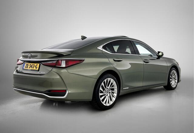 Lexus Es 300h Executive Line | Schuif/Kantel Dak | Blind Spot m Stoel+stuurverwarming | Stoelventilatie | Premium Navigatiesysteem | Memory Seats |