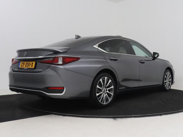 Lexus Es 300h Luxury Line | Memory Seat | Bruin Leder | Stoelverwarming | Stoelventilatie | Blind Spot Monitor | Schuif/Kantel Dak | – foto 2