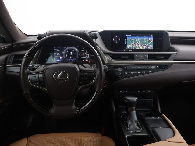 Lexus Es 300h Luxury Line | Memory Seat | Bruin Leder | Stoelverwarming | Stoelventilatie | Blind Spot Monitor | Schuif/Kantel Dak | – foto 4