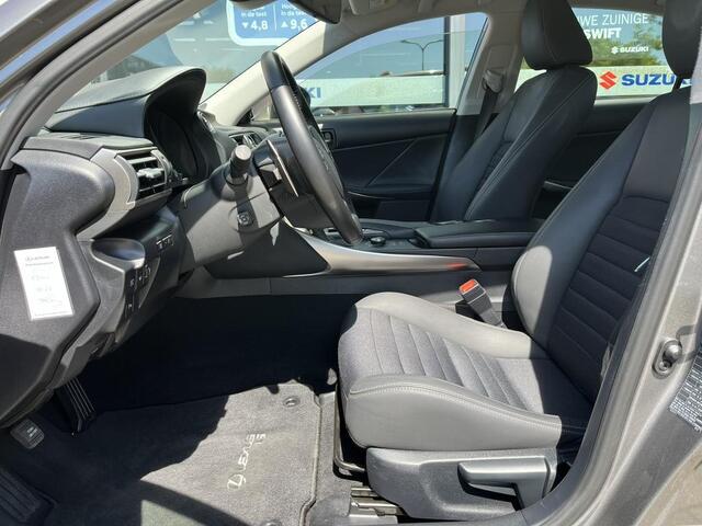 Lexus IS 300h Hybrid Business Line Pro | Navigatie |