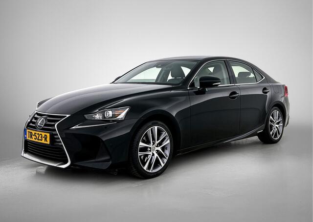 Lexus IS 300h Hybrid Business Line | Parkeersensoren | Cruise Control Adaptief | Achteruitrijcamera |