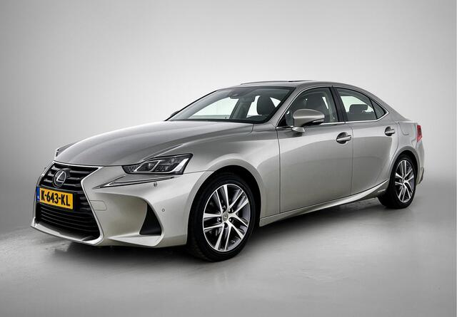 Lexus IS 300h Hybrid Business Line Pro | Schuifdak | Stoelverwarming | Parkeersensoren |