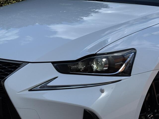 Lexus IS 300h Hybrid F-Sport Dakraam DEALER ONDERHOUDEN
