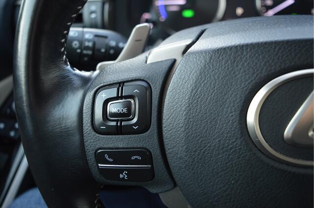 Lexus IS 300h Hybrid Busn Line Nap / Lederen bekleding / Led verlichting