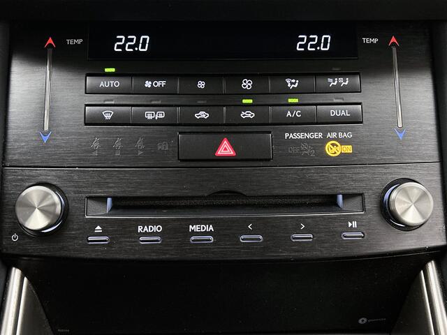 Lexus IS 300h Business Line Pro | Dealeronderhouden |