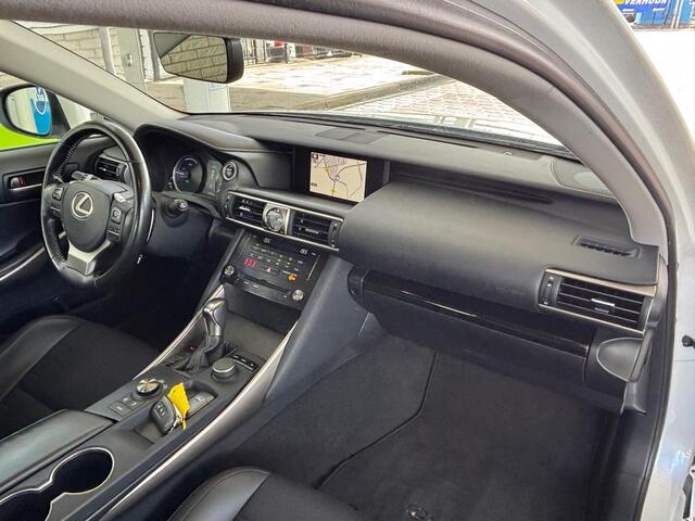 Lexus IS 300h Hybrid Business Line | Navi | Clima | NAP | Orig. NL |