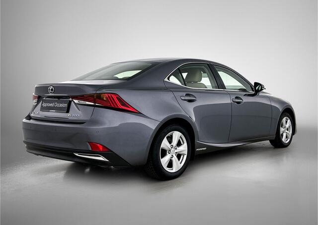 Lexus IS 300h Business Line | Safety Pack | Adaptive Cruise Control | Lane Assist | Stoelverwarming | Parkeersensoren voor+achter | Lederen bekleding | Navigatie | achteruitrijcamera |