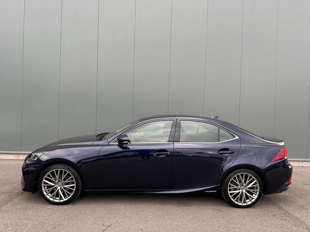 Lexus IS 300h Hybrid Lux. L. KEYLESS | CAMERA | NAP !