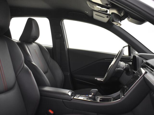 Lexus LBX Elegant | Leder interieur | Electr. Achterklep | Parkeersensoren