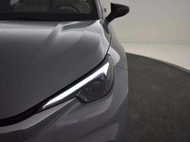 Lexus LBX Elegant | Leder interieur | Electr. Achterklep | Parkeersensoren