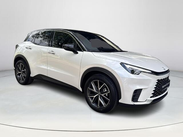 Lexus LBX Emotion 2WD | 06-10141018 Voor meer informatie