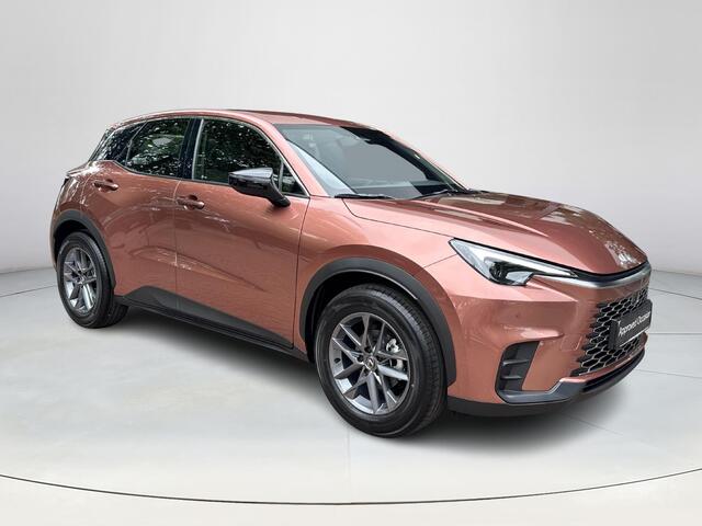 Lexus LBX 2WD Comfort & Safety Pack | 06-10141018 Voor meer informatie