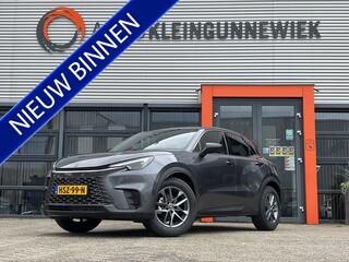 lexus-lbx-business-line-2wd---nieuw
