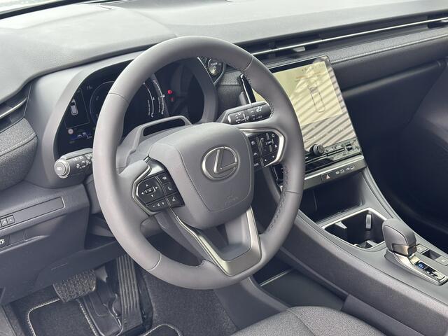 Lexus LBX Business Line 2WD / NIEUW MEI 2025! / Stoelverwarming / AppleCarplay/AndroidAuto / Keyles sentry /