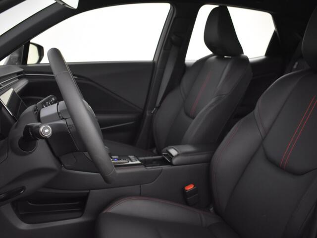 Lexus LBX Hybrid Elegant 2WD | Tech Pack | Electrische achterklep