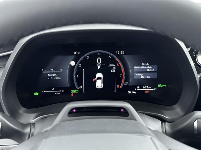 Lexus LBX Business Line Pro 2WD | Geperforeerd Leder | Apple CarPlay / Android Auto | Stoelverwarming |