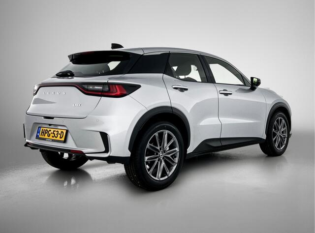 Lexus LBX Elegant 2WD | Techpack |