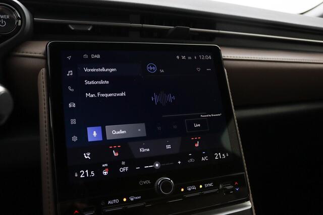 Lexus LBX Elegant 2WD | Tech Pack | Elektrisch bedienbare achterklep | Parkeersensoren