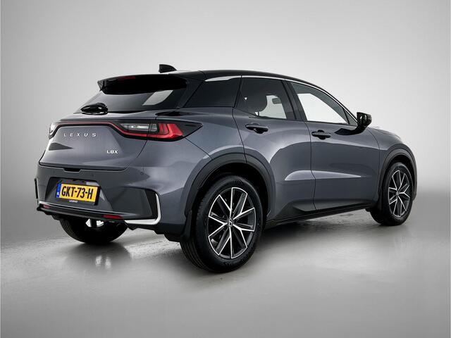 Lexus LBX Cool 2WD | Apple Carplay/Android Auto |