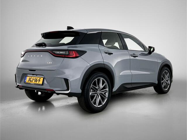 Lexus LBX Relax AWD | Advanced pack |