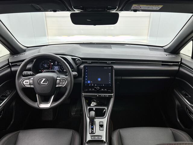 Lexus LBX Emotion | Tech Pack |