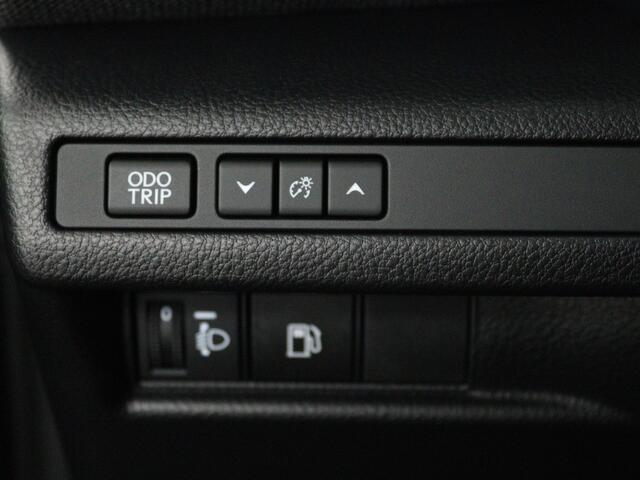 Lexus LBX 2WD | Comfort & Safety Pack |