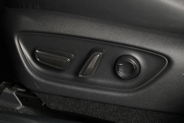 Lexus LBX Relax AWD Advance Pack | Mark Levinson | 360 Camera | HUD |