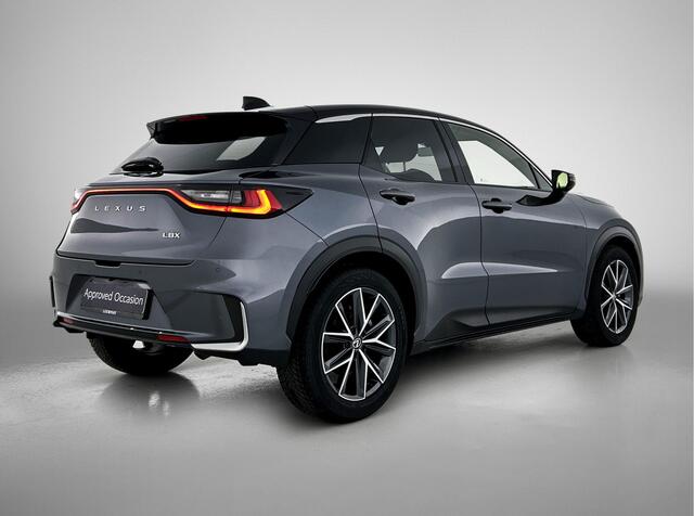 Lexus LBX Cool 2WD | Premium | Lederen interieur |
