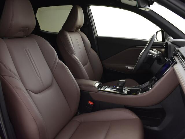 Lexus LBX Elegant 2WD | Advanced Pack | Leder | Mark Levinson