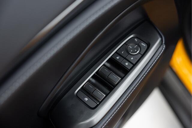 Lexus LBX Relax AWD | BTW-Auto | Mark Levinson | Parkassist |