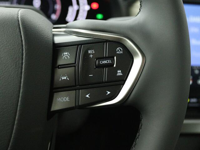 Lexus LBX Elegant 2WD