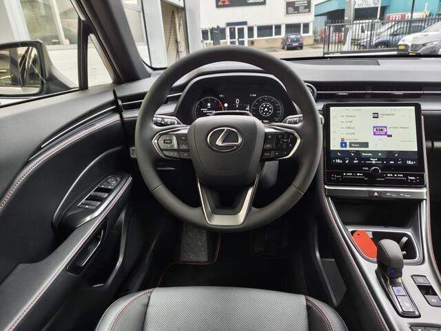 Lexus LBX 1.5 Emotion Bi-Tone | Tech pakket | Leer | El. Achterklep | Sens