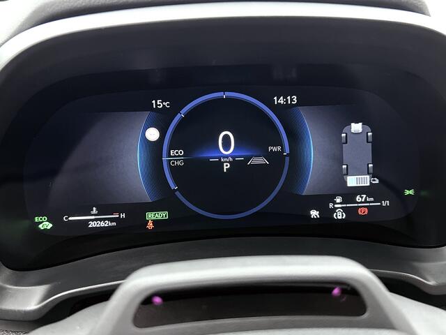 Lexus LBX Relax 2WD Premium uitgevoerd