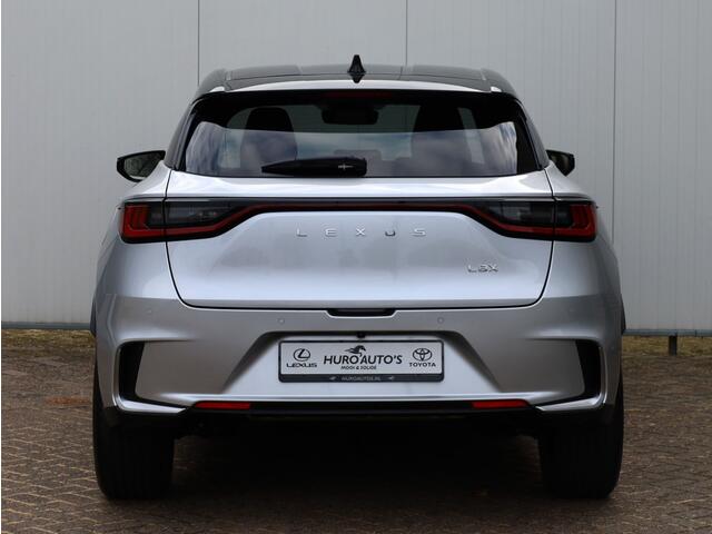 Lexus LBX Cool 2WD | Leder/Alcantara | Memory Seat | BSM