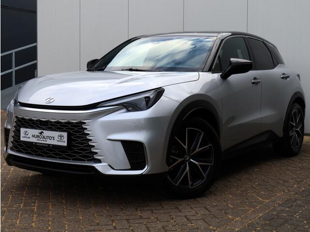Lexus LBX Cool 2WD | Leder/Alcantara | Memory Seat | BSM