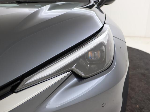 Lexus LBX Relax 2WD Advanced Pack | HUD | 360 Camera