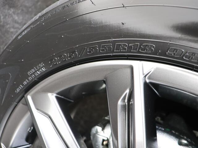 Lexus LBX Elegant 2WD Advanced Pack | HUD | 360 Camera