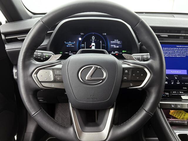 Lexus LBX Relax 2WD