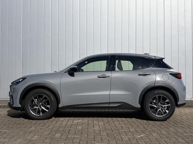 Lexus LBX Business Line 2WD Parkeer en Dodehoek Sensoren Stoel Stuur Verwarming